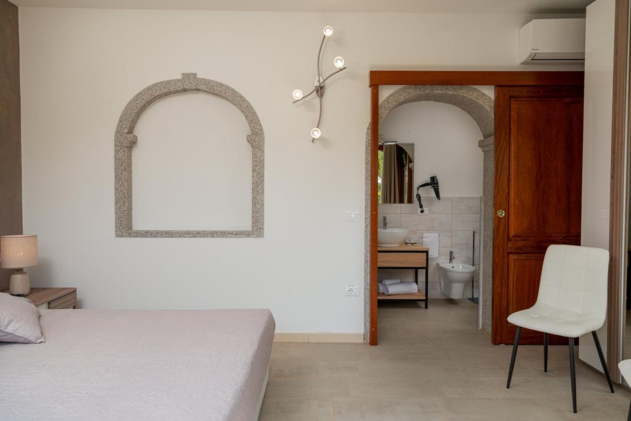 Tavolara San Teodoro (Sardinia)